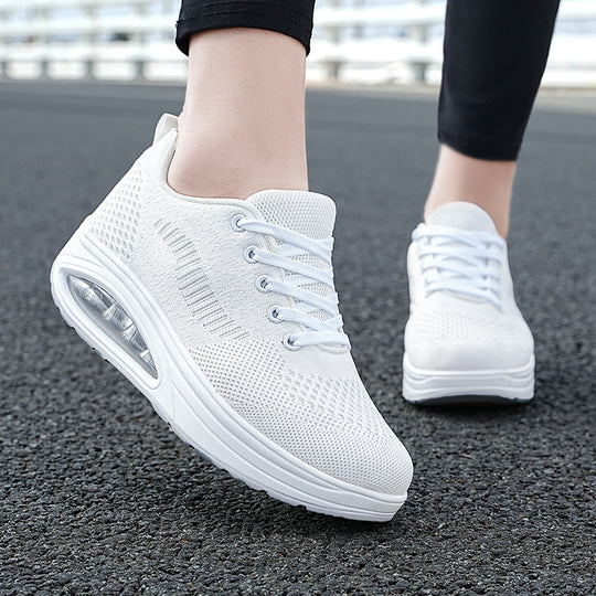 Damen Sportliche Sneakers mit dämpfendem Luftpolstersystem und atmungsaktiver Konstruktion EB