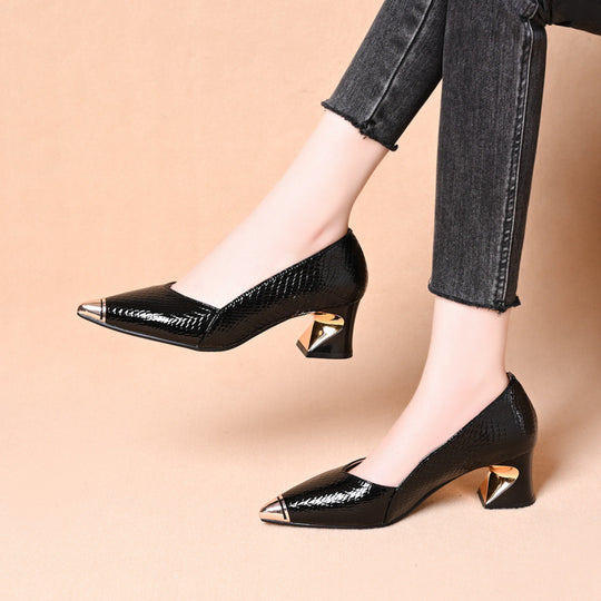 Damen Elegante Pumps mit innovativem geometrischem Absatz EB