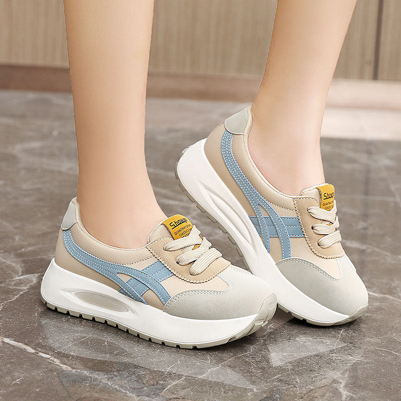 Damen Sportliche Sneaker mit dämpfender Sohle und modernem Design EB