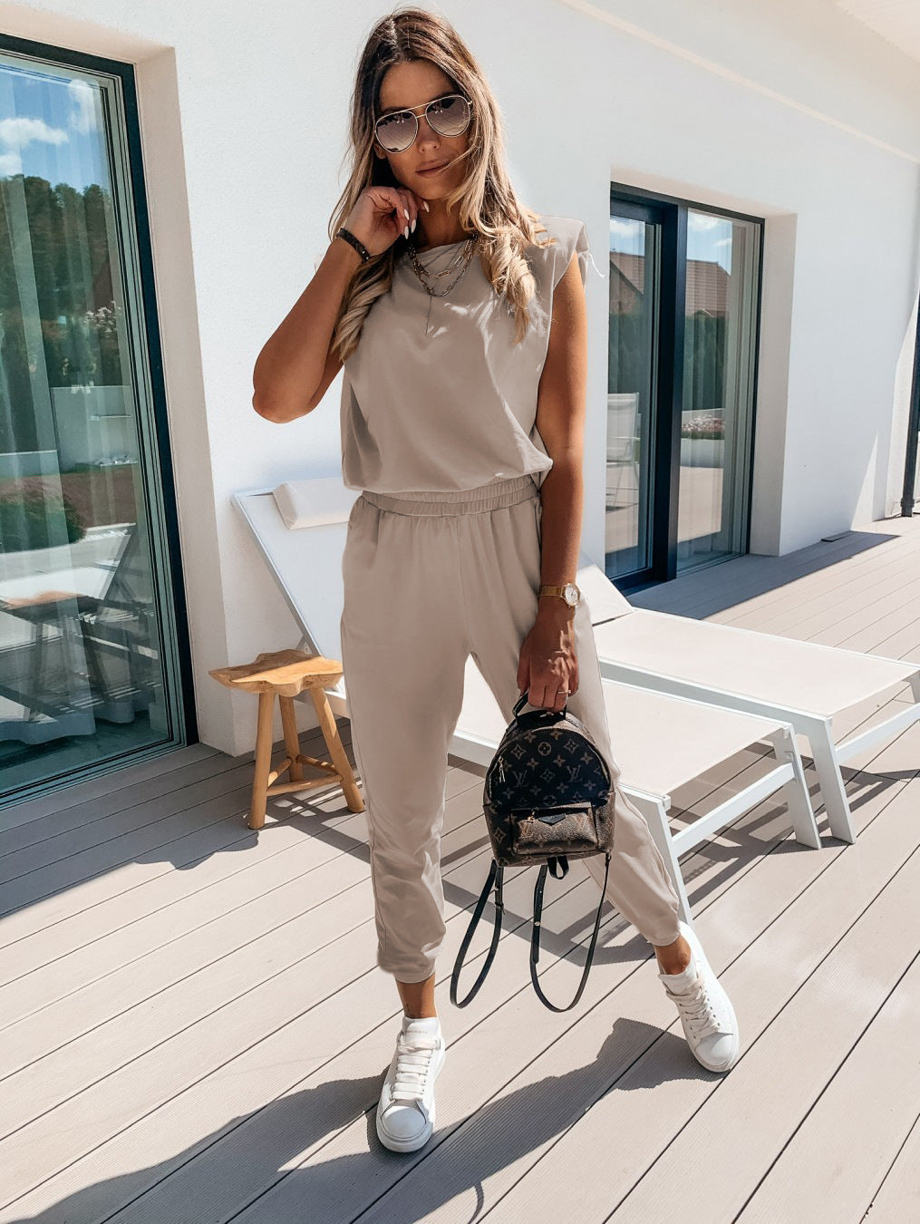 Damen lässiger Jumpsuit mit weichem, elastischem Material und modischem Cut EB