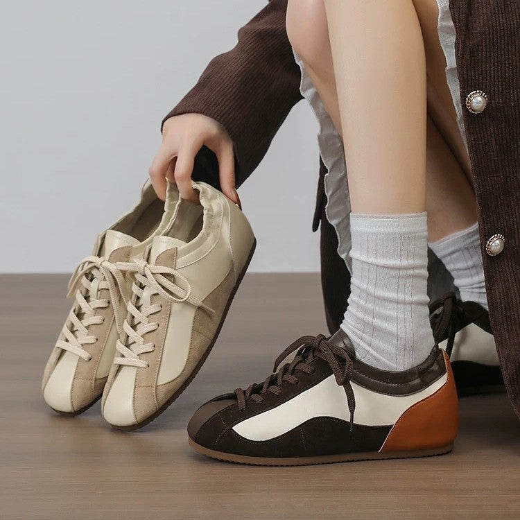 Damen Sportliche Sneaker mit hochwertigem Wildleder-Obermaterial EB