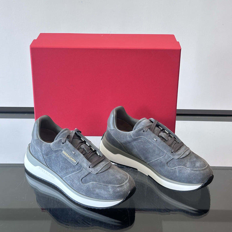 Damen Sportliche Sneakers mit rutschfester Laufsohle und hochwertiger Wildleder-Oberfläche EB
