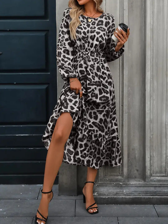 Damen Maxikleid mit tierischem Muster und fließendem Schnitt EB