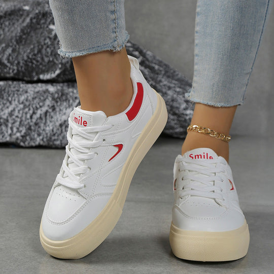 Damen Sneakers im urbanen Sportdesign mit bequemem Innenfutter EB