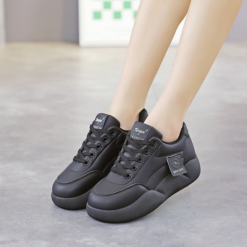 Damen Stylische Sneaker mit robustem Design und bequemer Sohle EB