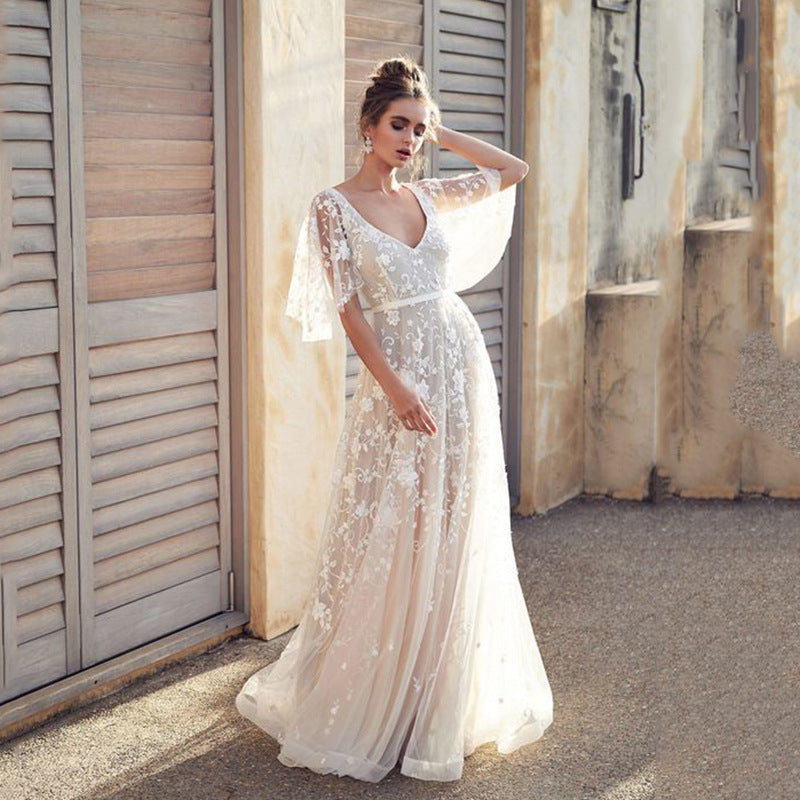 Damen Elegantes Maxikleid mit floralem Spitzenmuster und sanften Ärmeln EB