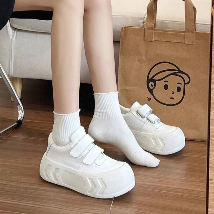 Damen Plattform Sneakers mit praktischen Klettverschlüssen EB