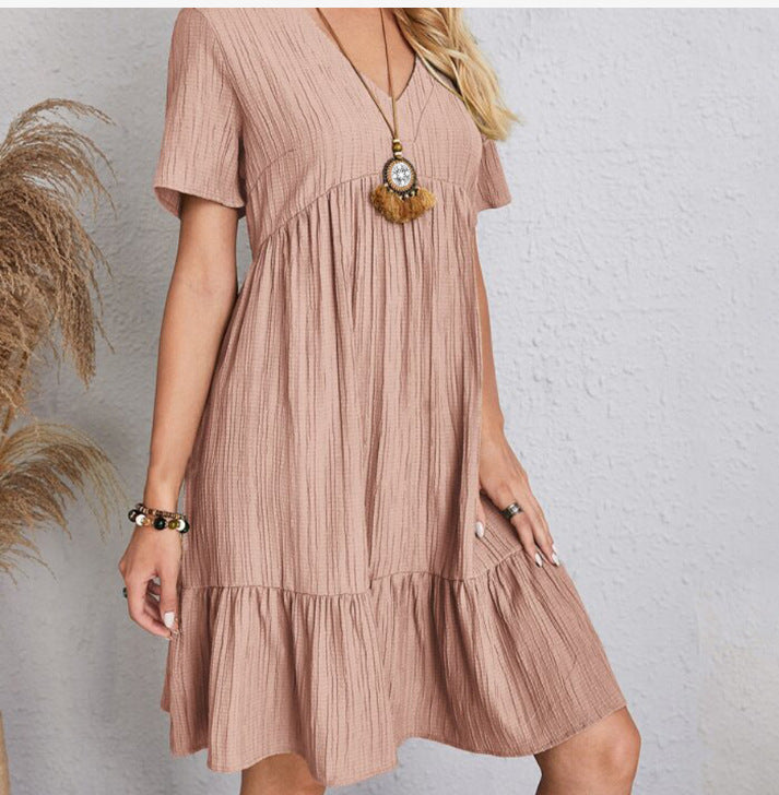 Damen Sommerliches Freizeitkleid mit V-Ausschnitt und Rüschensaum EB
