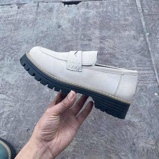 Damen Mokassin-Slipper mit robustem Profil und leerem Obermaterial EB