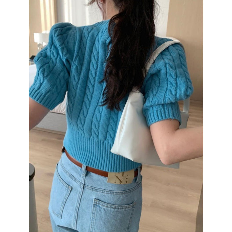 Damen Strickpullover mit voluminösen Ärmeln und Zopfmuster EB