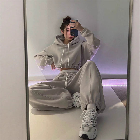 Damen Oversize-Hoodie und Jogginghose Set mit weichem Innenfutter, verstellbarer Kordel und hochgezogenem Bund Eichborn Berlin