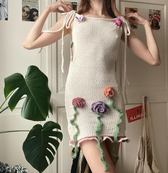 Damen gehäkeltes Sommerkleid mit floralen Applikationen EB