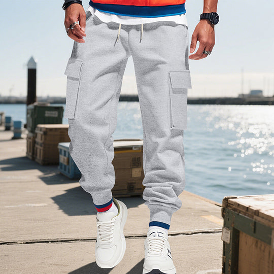 Herren nan urbaner Utility-Jogger mit Kordelzug, aufgesetzten Klapptaschen und elastischem Bündchen EB