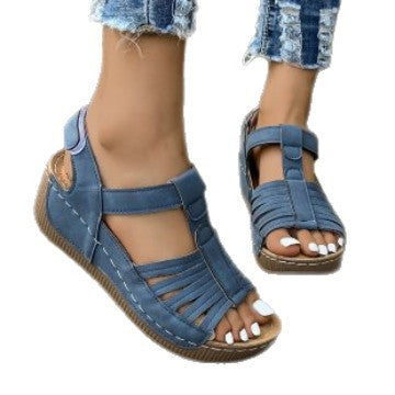 Damen Wedge-Sandalen mit elegantem Riemen und luftiger Zehenöffnung EB