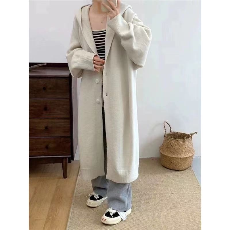 Damen Langer Strickcardigan mit Kapuze und praktischen Knöpfen EB