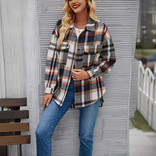 Damen Karottenjacke im lässigen Oversized-Stil mit kontrastierenden Karomustern EB