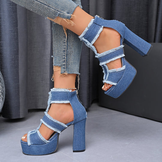 Damen High Heel Sandalen mit fransigen Details und Plateau EB