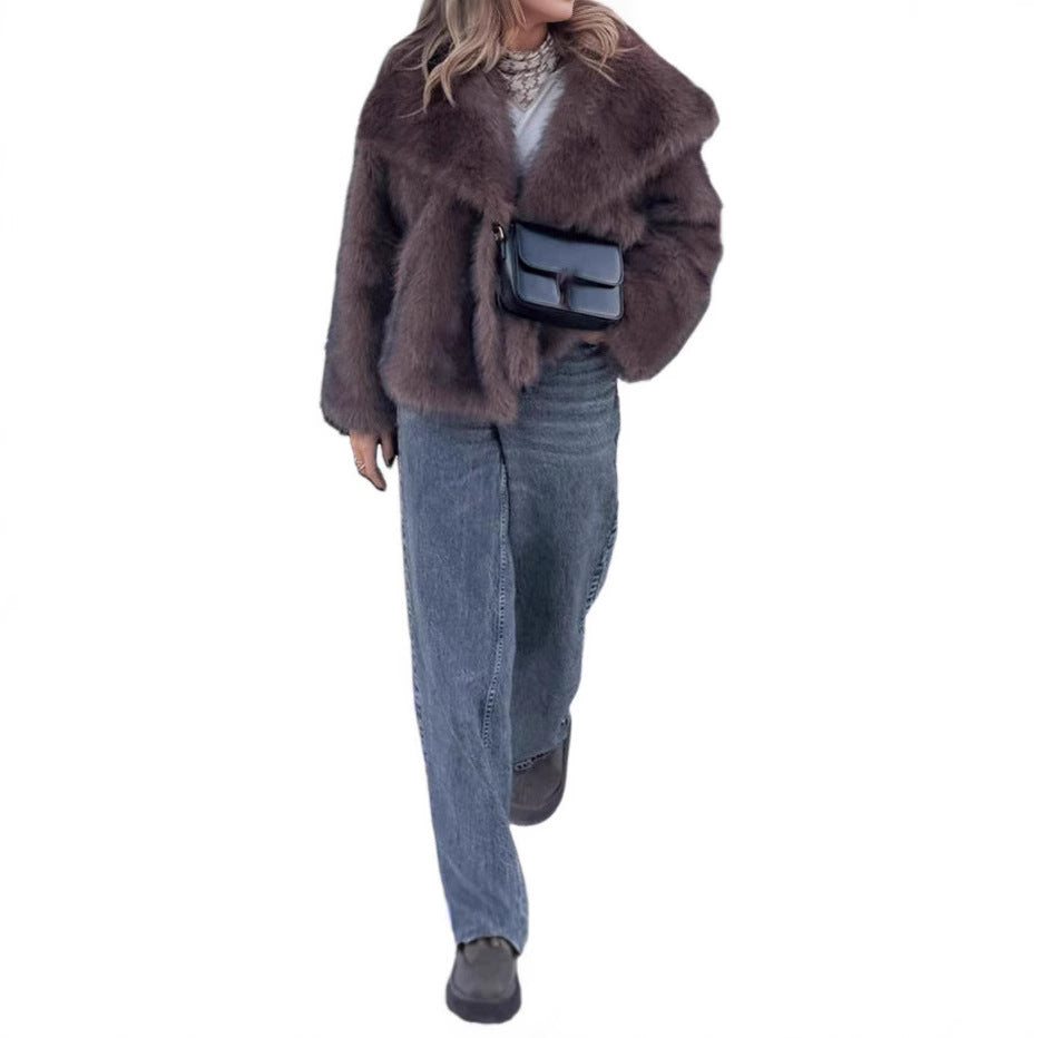 Damen Luxuriöse Kunstfelljacke mit voluminösen Ärmeln und breitem Revers EB