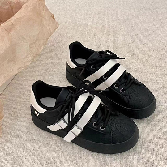 Damen Sportliche Sneakers mit innovativem Schnürsystem EB