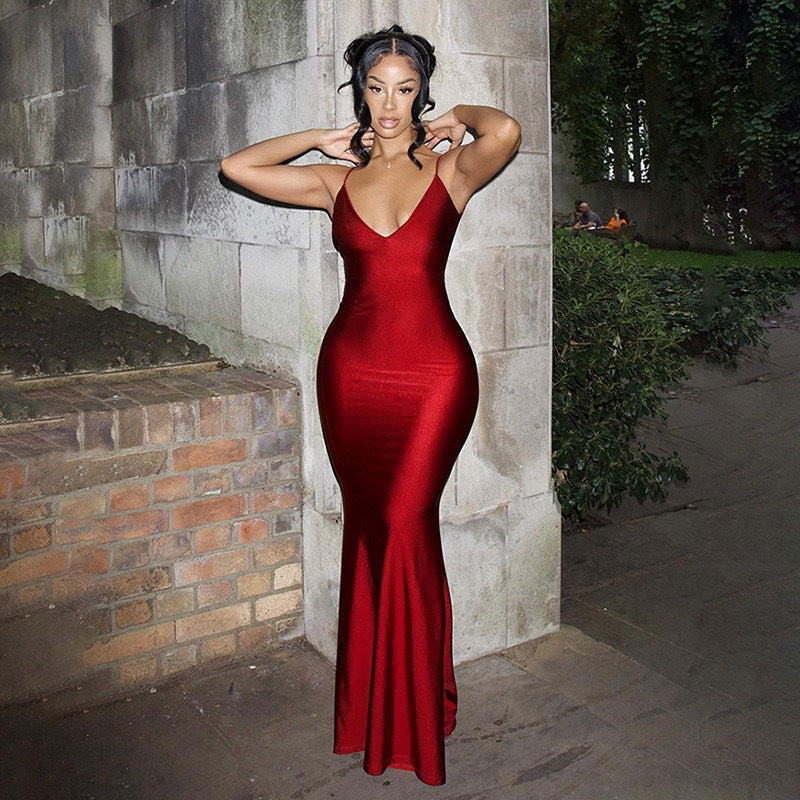 Damen figurbetontes Maxikleid mit tiefem V-Ausschnitt und einem eleganten Materialmix EB