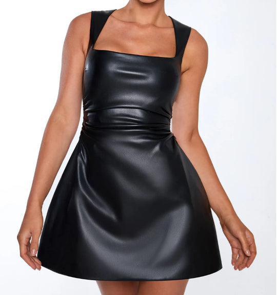 Damen Auffälliges Minikleid mit quadratischem Ausschnitt und figurbetontem Schnitt EB