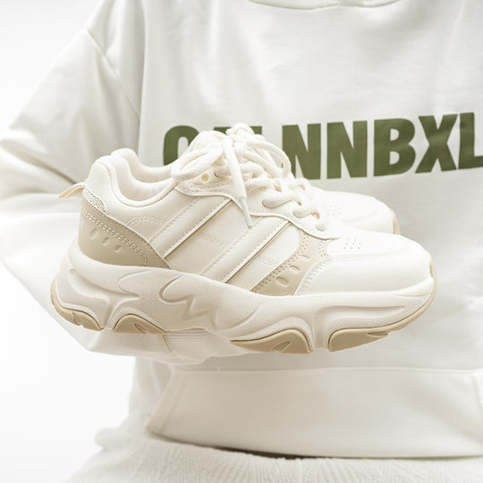 Damen Sportliche Sneakers mit ergonomischem Dämpfungssystem und atmungsaktiver Oberfläche EB