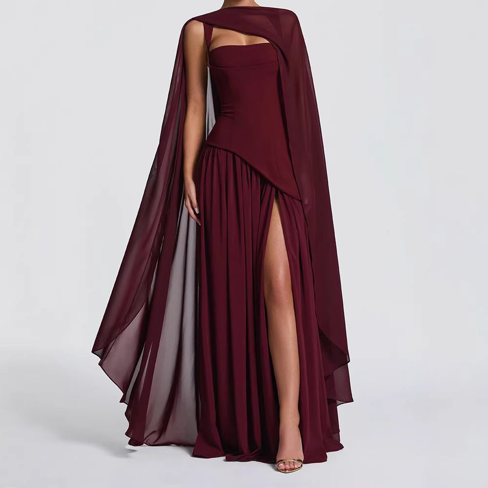 Damen Elegantes Maxikleid mit asymmetrischem Schnitt und fließendem Cape EB