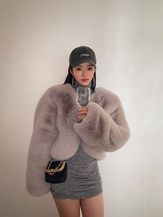 Damen Oversized Plüschjacke mit langen Ärmeln EB