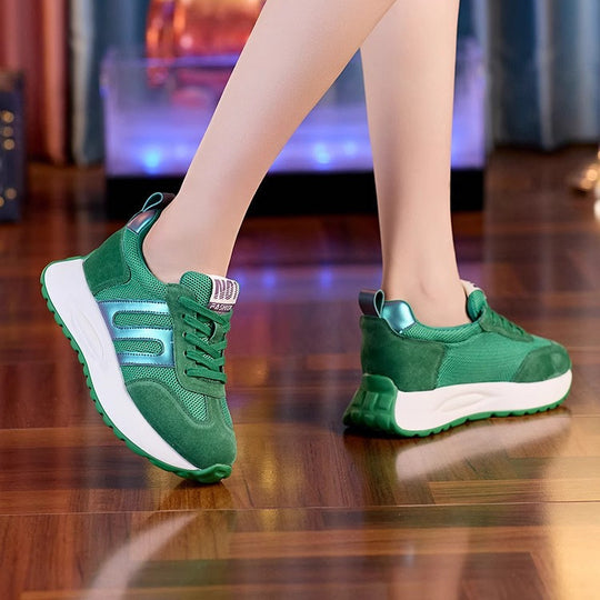 Damen Sportliche Sneakers mit hohem Tragekomfort und atmungsaktivem Obermaterial EB