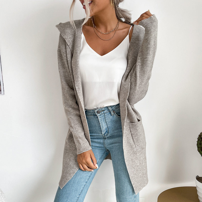 Damen Langärmlige Strickjacke mit Kapuze und seitlichen Taschen EB