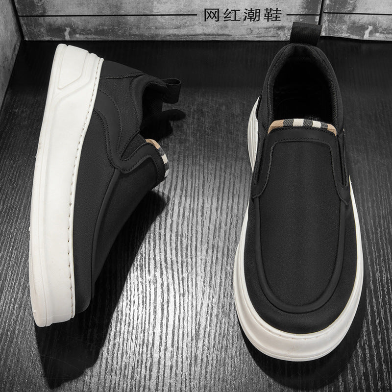 Damen Slip-On Sneakers mit elastischem Einstieg und rutschfester Sohle EB