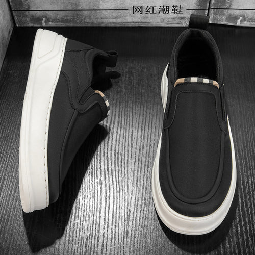 Damen Slip-On Sneakers mit elastischem Einstieg und rutschfester Sohle EB