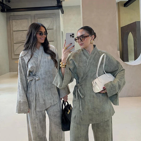 Damen Leichtes Loungewear Set mit Wickeljacke und weiten Haremshosen EB