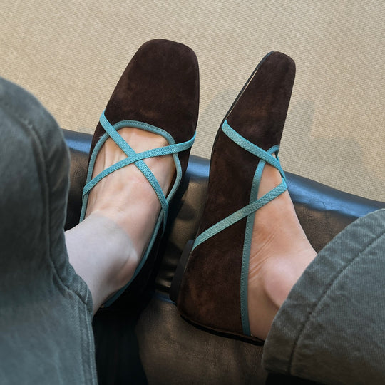 Damen elegante Ballerinas mit gekreuztem Riemchen-Design EB