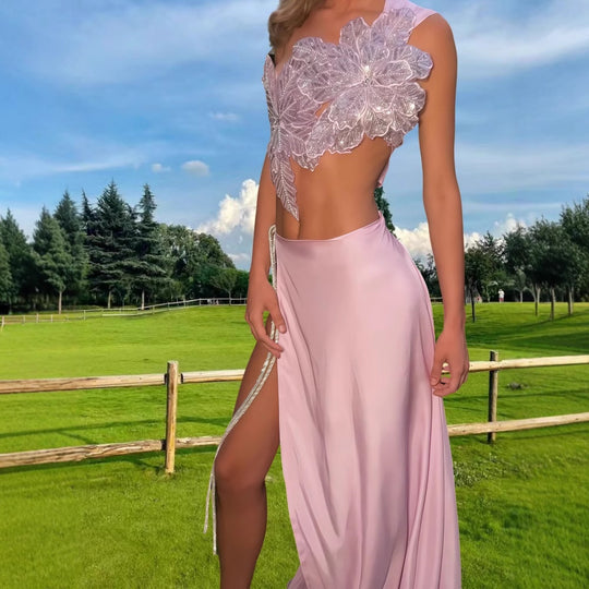 Damen Elegantes Hochzeitskleid mit floraler Applikation und schwingendem Rock EB