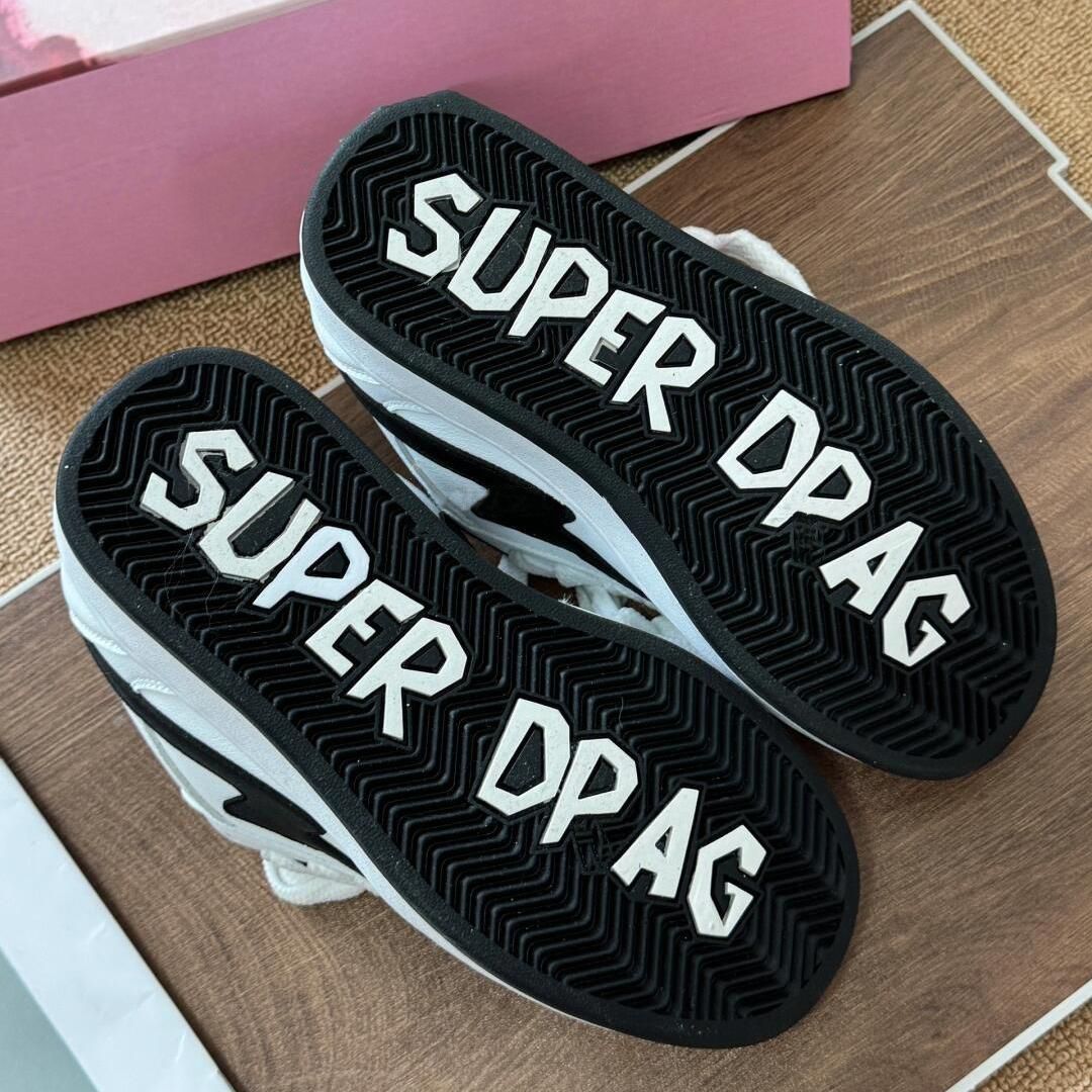 Damen Sportliche Sneakers mit atmungsaktivem Obermaterial und rutschfester Sohle EB
