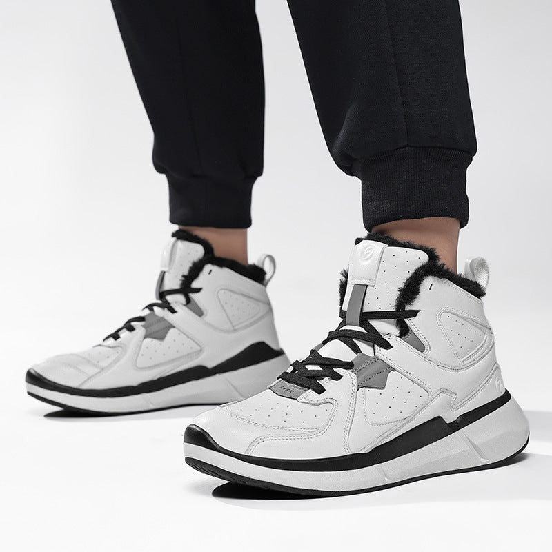Damen Winterliche Sneakers mit isolierendem Fleece-Futter EB