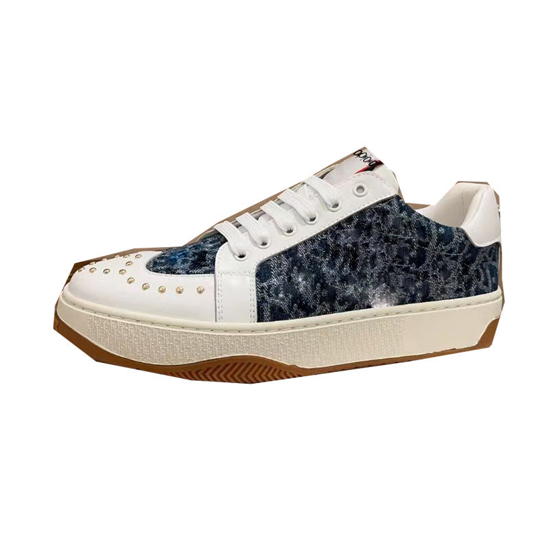 Damen Sneakers mit geometrischem Obermaterial und modischen Applikationen EB