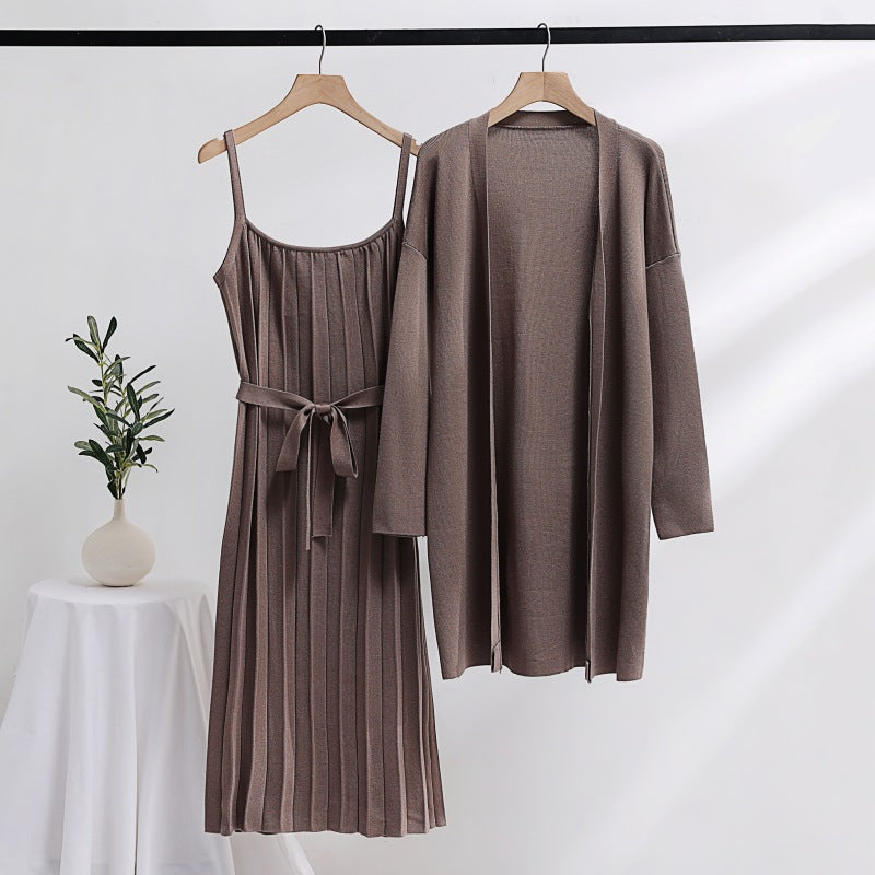 Damen elegantes und lässiges Strickkleid mit passender Strickjacke EB