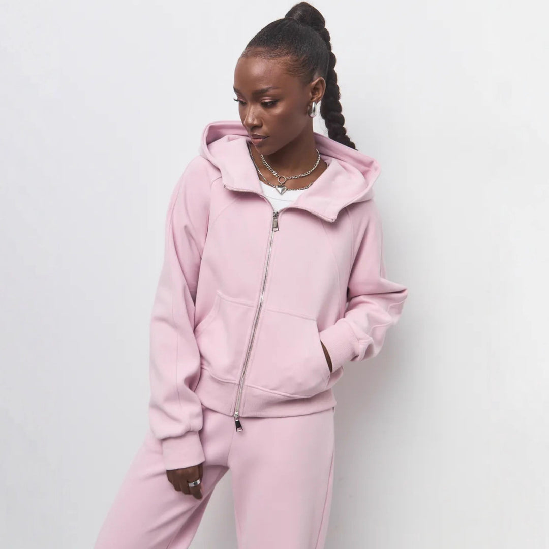 Damen entspanntes Fleece-Zweiteiler Set mit Raglan-Kapuzenjacke, durchgehendem Reißverschluss und gerader Relax-Jogginghose Eichborn Berlin
