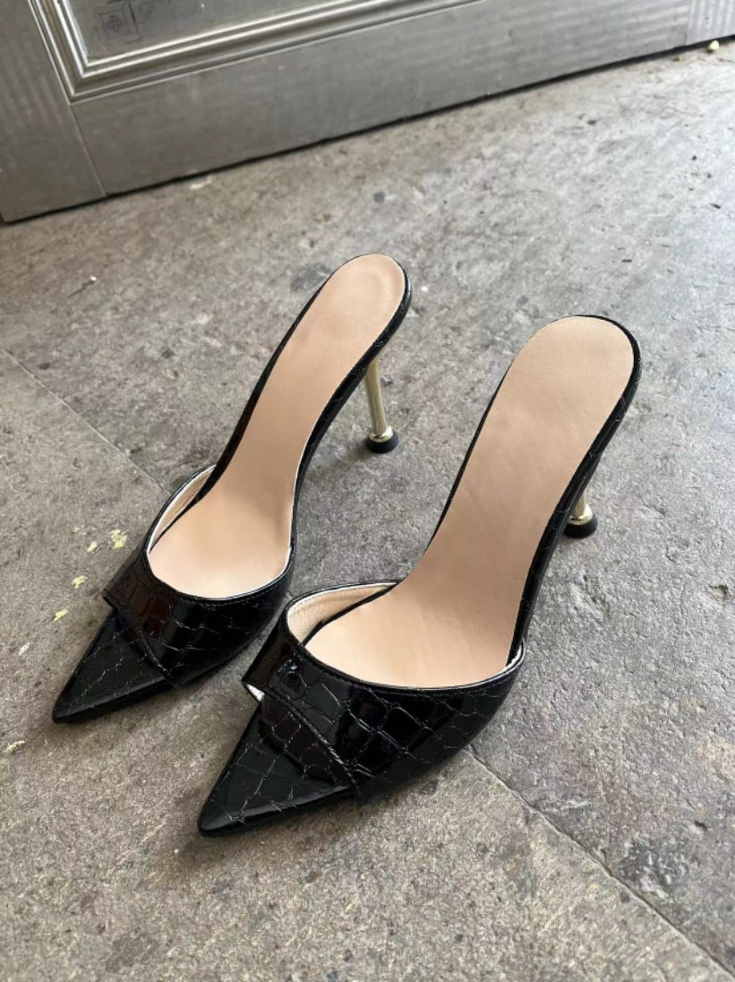 Damen modische Slingback-Pantoletten mit glänzender Krokodil-Prägung EB