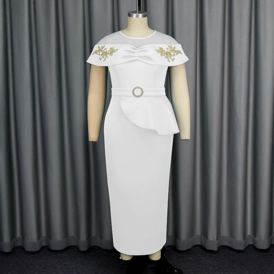 Damen elegantes Wickelkleid mit Schnitt- und Rüschenakzenten EB
