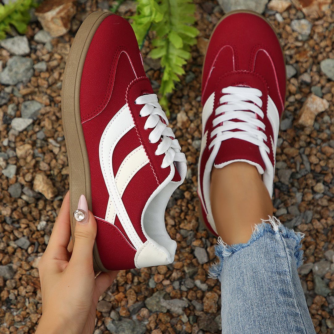 Damen Sportliche Sneakers im retro-inspirierten Style EB