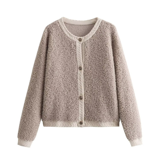Damen kuschelige Fleecejacke mit dekorativen Holzknöpfen und eleganter Schnittführung EB