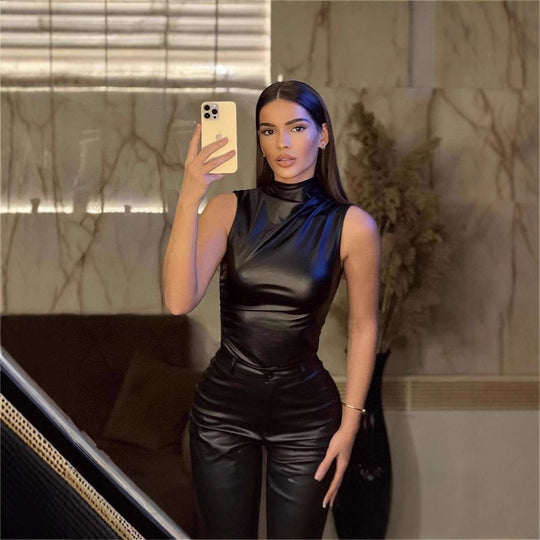 Damen Elegantes Oberteil aus hochwertigem imitat mit asymmetrischem Schnitt EB