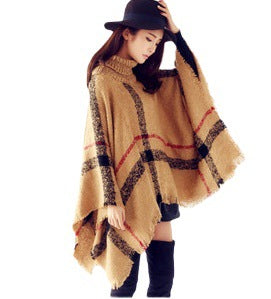Damen Strickponcho mit hohem Kragen und trendigem Fransen-Design EB