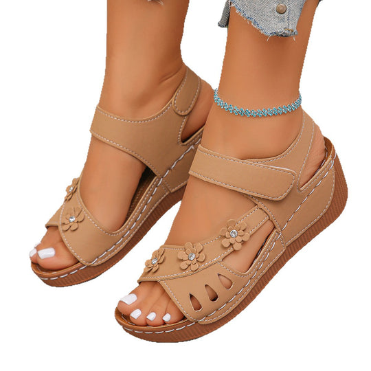 Damen Riemensandalen mit floralem Design und elastischen Riemen EB
