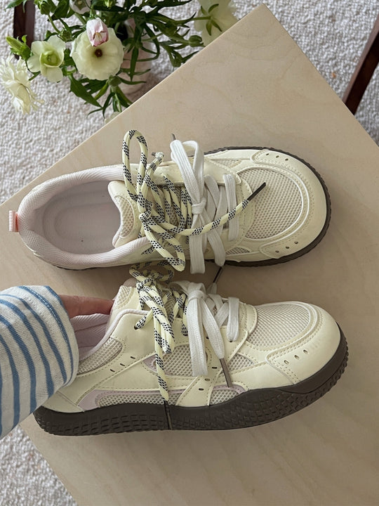 Damen Sportliche Freizeitsneakers mit atmungsaktiver Mesh-Oberfläche EB