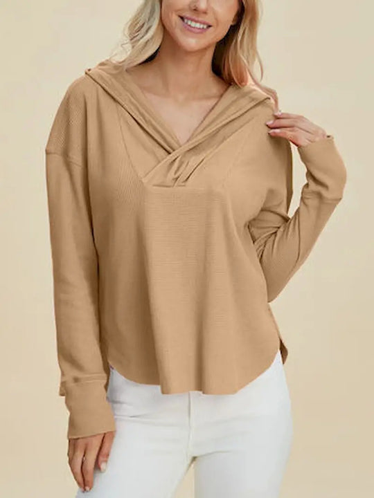 Damen Freizeit Hoodie mit raffiniertem Ausschnitt EB