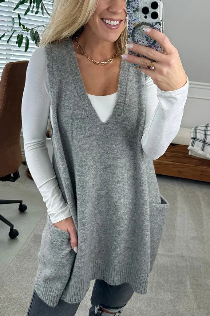 Damen Modische Strickweste mit V-Ausschnitt und praktischen Taschen EB